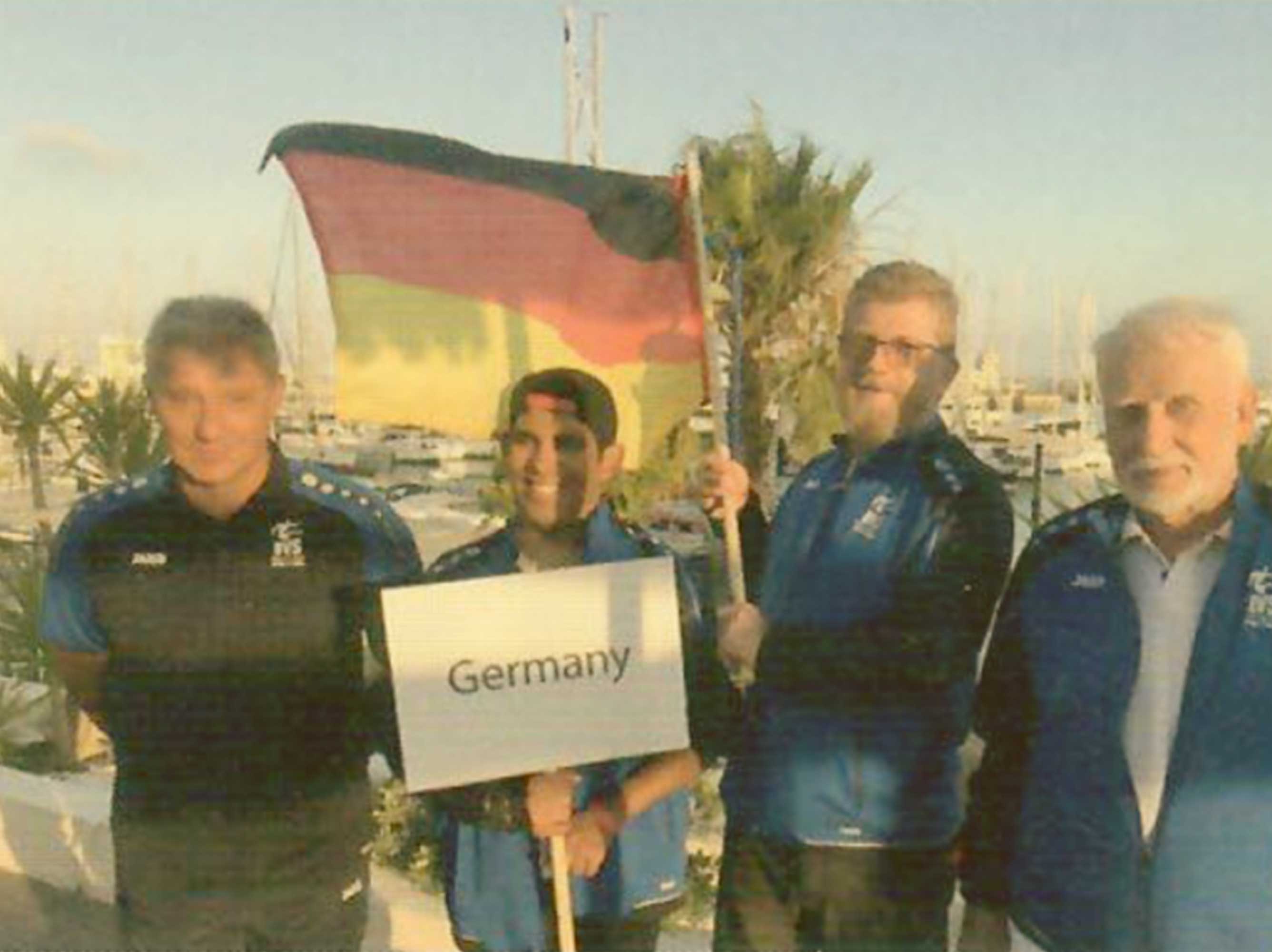 MIT VOLLEN SEGELN